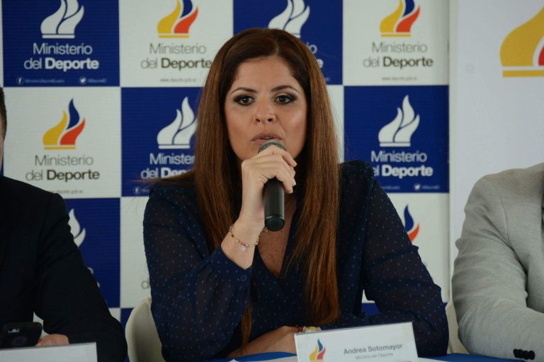 MINISTRA DEL DEPORTE VISITA MANABÍ – Ministerio Del Deporte